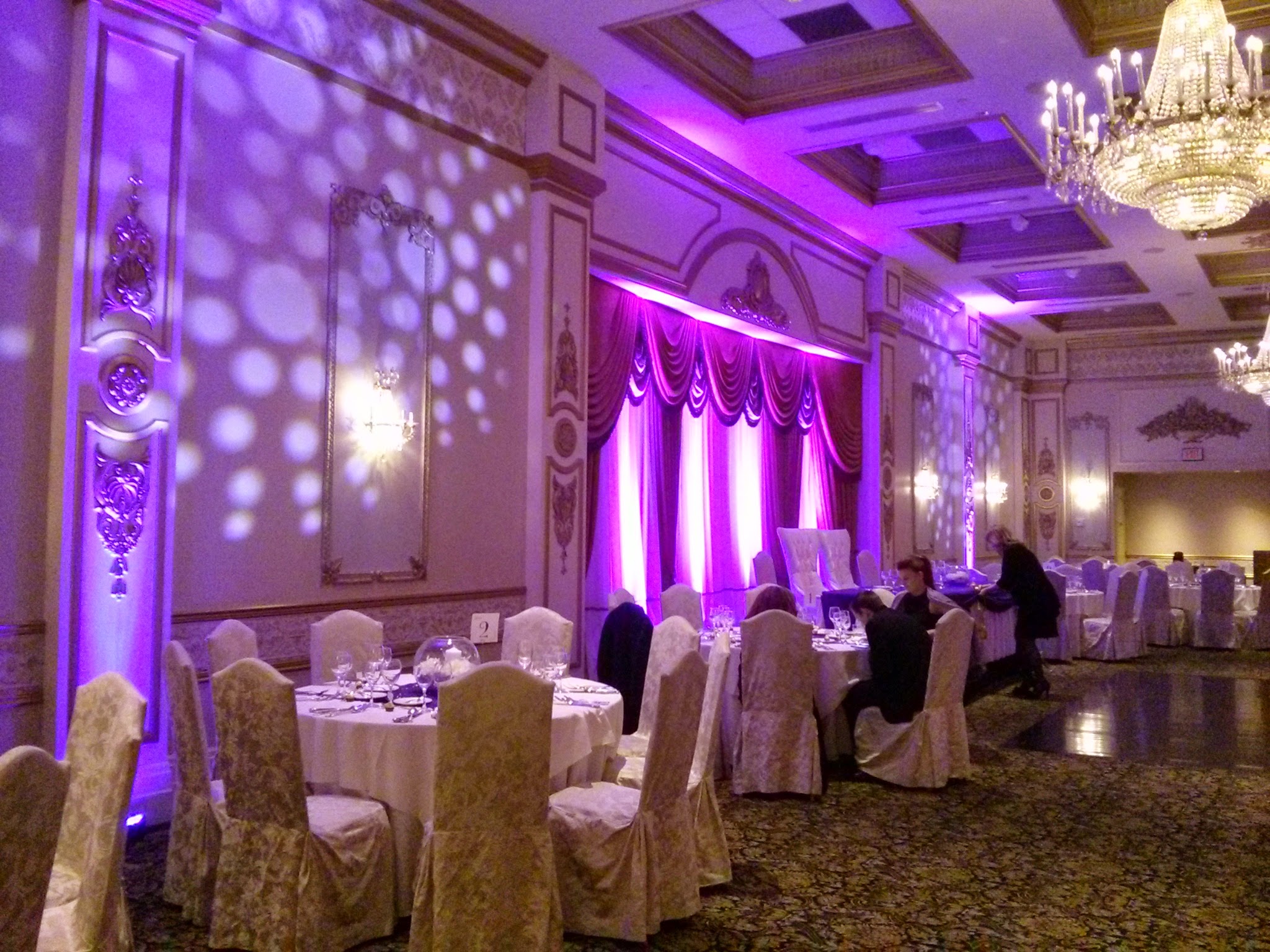 Read more about the article Hiring a Wedding DJ in Guelph