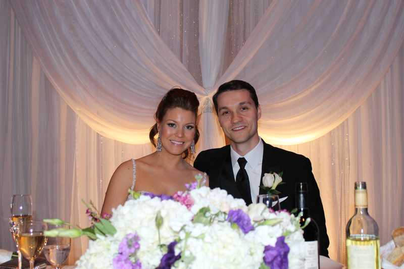 EliteDJ00039 Happy Couple Getting Married