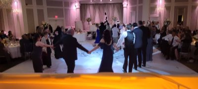 experienced wedding DJ